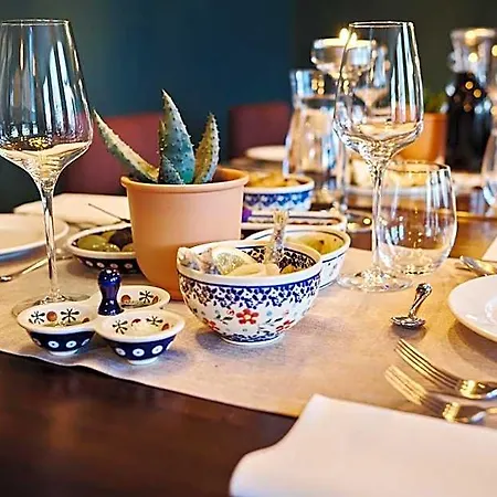 Fado & Restaurant Отель 3*