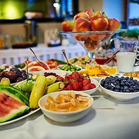 Fado & Restaurant 3* Свидница
