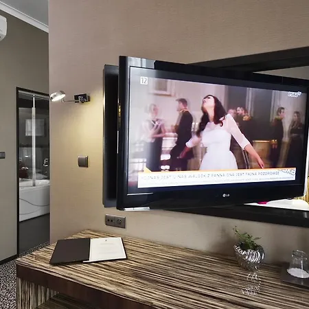Hotel Hotel Fado Spa & Restaurant 3*